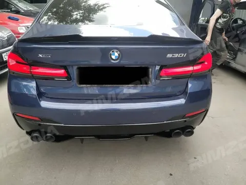 Спойлер BMW 5 G30 PSM черный глянец