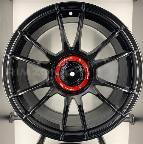 Литой диск OZ Ultraleggera HLT R18 8J 5x114.3 ET40 dia 67.1