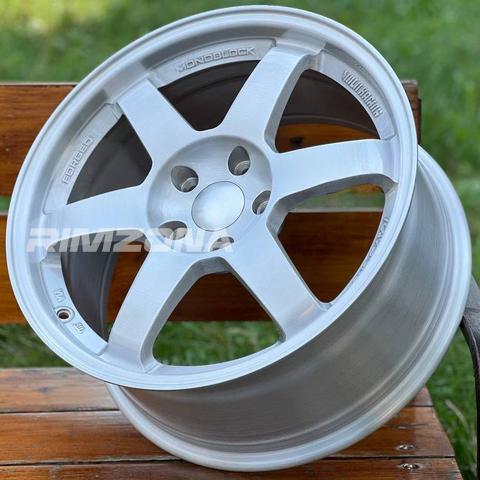 Литой диск RAYS Volk racing TE37 Saga R18 8.5J 5x114.3 ET42 dia 73.1