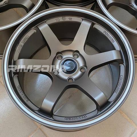 Литой диск RAYS Volk Racing TE37 SAGA S-PLUS R17 9J 5x114.3 ET30 dia 73.1